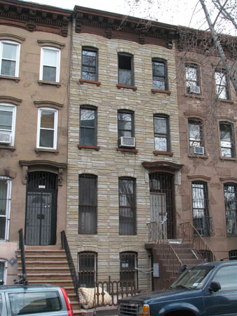 Lincoln Pl. Townhouse Beginning Street View